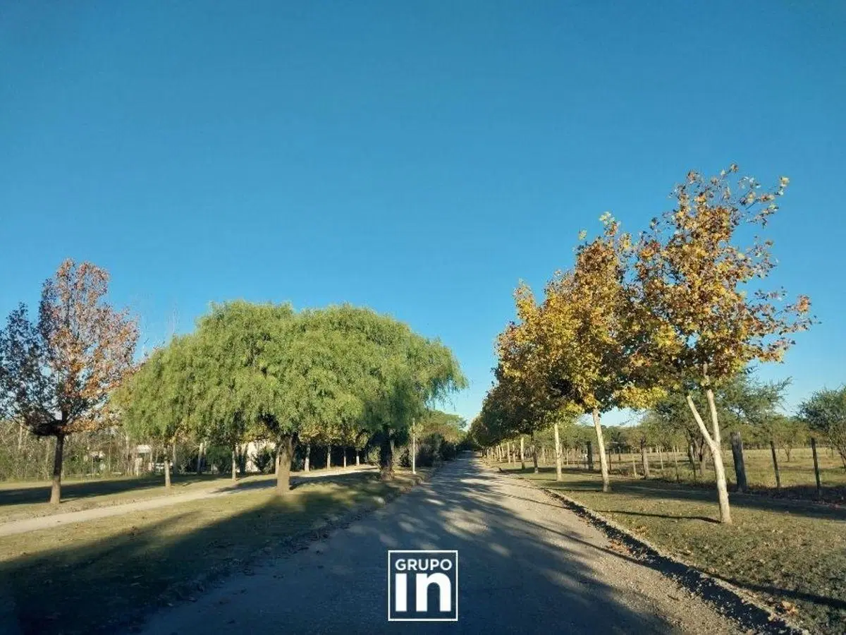 VENDO - Lote en La Melinca - 2084 m2 1