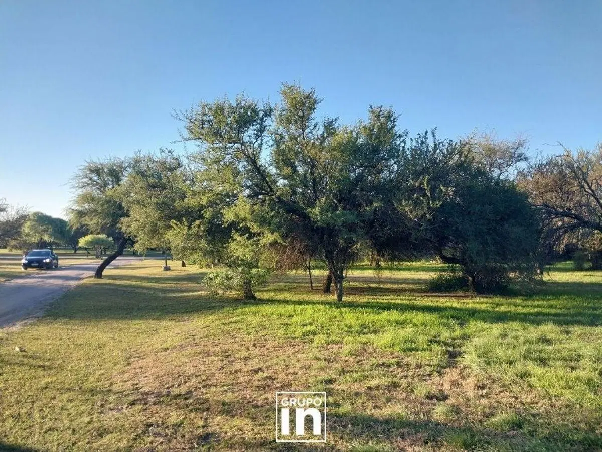 VENDO - Lote en La Melinca - 2084 m2 4