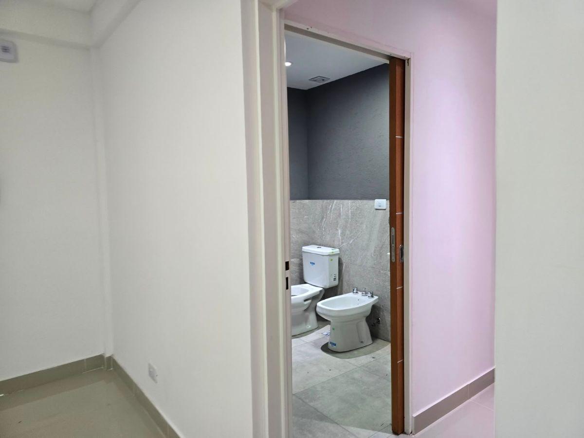 Foto de Departamento 2 Ambientes | Con Amplio Patio | Villa General Mitre, imagen 5