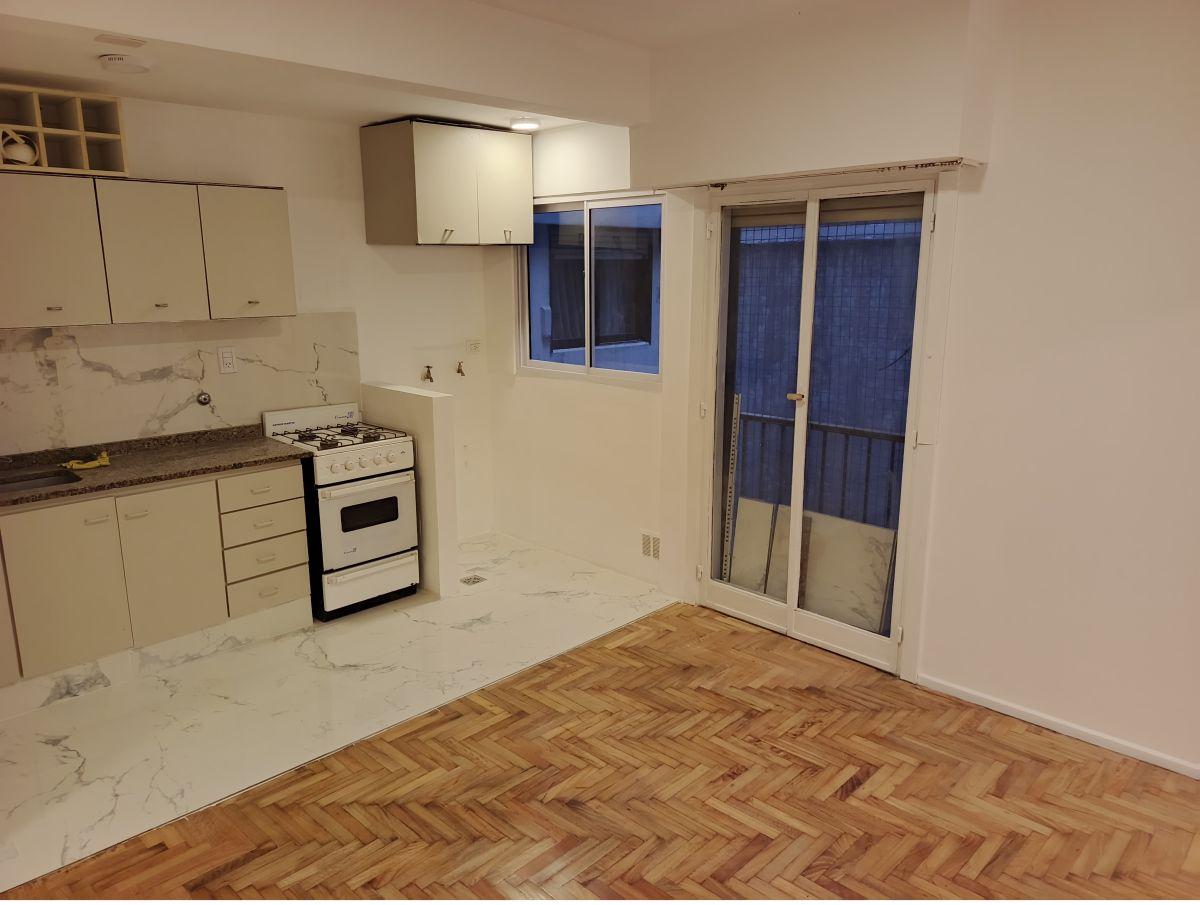 Foto de VENTA 2 AMBIENTES TOTALMENTE RECICLADO – CABALLITO – ALBERDI Y JOSÉ, imagen 4
