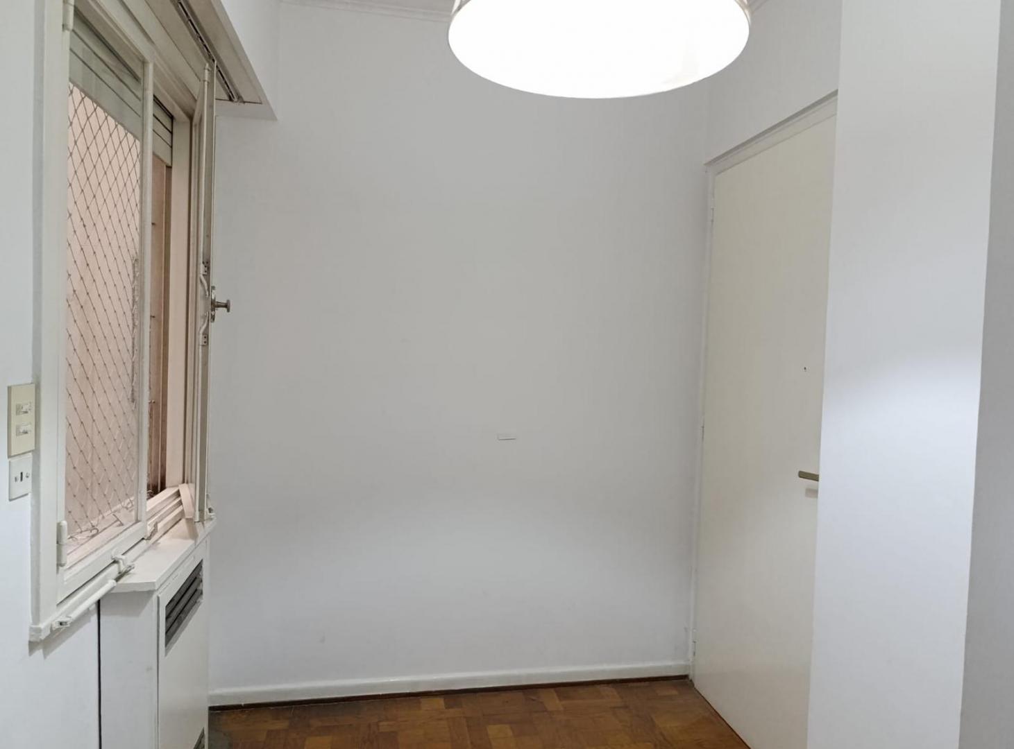 Foto de Venta. Departamento en Recoleta. Excelente edificio, imagen 5