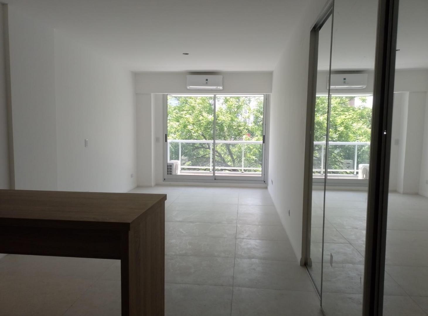 Foto de Alquiler Monoambiente en Colegiales, imagen 3