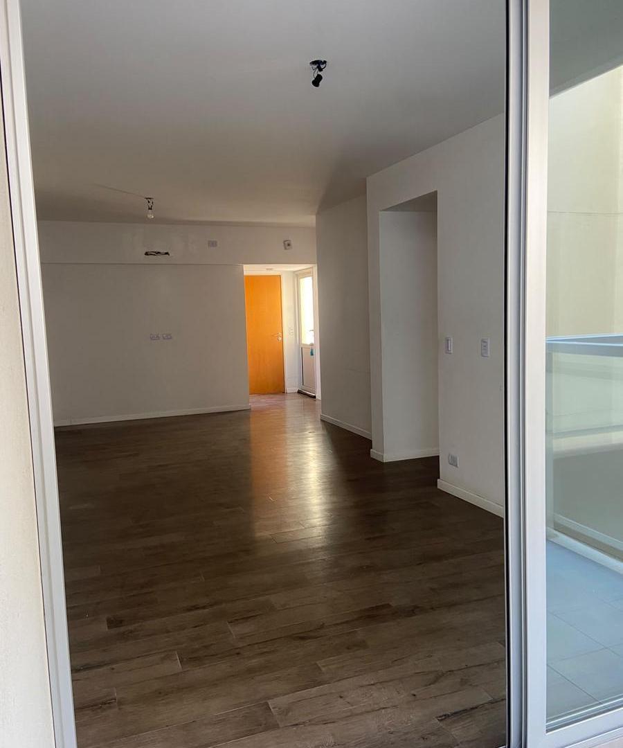 Foto de Venta. San Cristóbal. Departamento de 3 ambientes, imagen 2