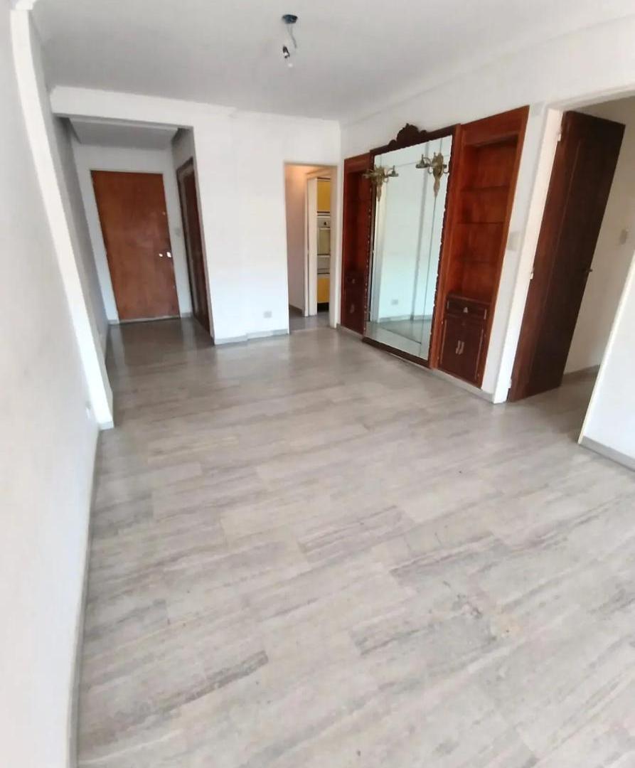 Foto de Almagro. Venta. departamento de 4 ambientes. muy luminoso, imagen 1