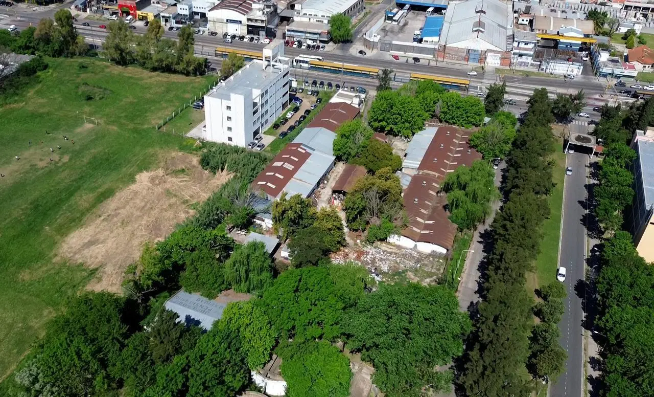 Terreno con Potencial Único sobre Av. Brigadier Juan Manuel de Rosas – Ideal Desarrollo Comercial 3