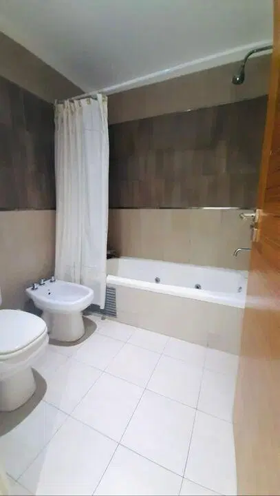 Alquiler anual (o temporal) - Departamento 2 ambientes con balcon y cochera Full amenities Nordelta 4