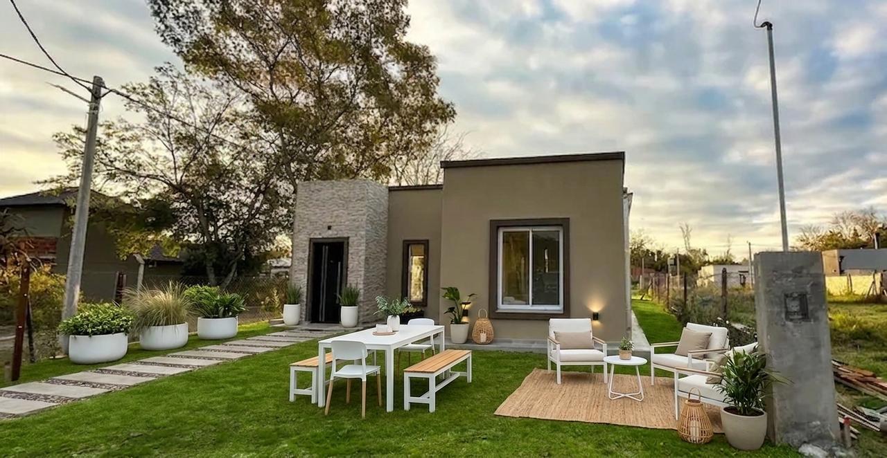 Foto de OPORTUNIDAD - Casa a estrenar - 3 ambientes c/Jardin - Loma Verde, imagen 4