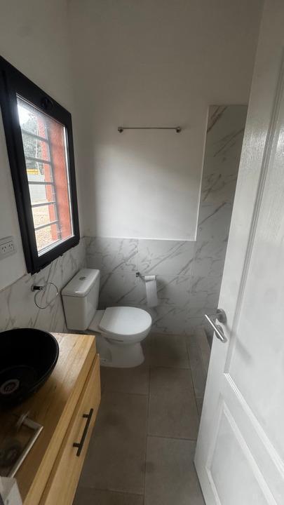 Foto de Moderno Loft con Jardín y Fogonero en LOMA VERDE - ESCOBAR - 2, imagen 2