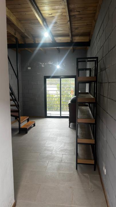 Foto de Moderno Loft con Jardín en LOMA VERDE - ESCOBAR - 2 Dormitorios +, imagen 4