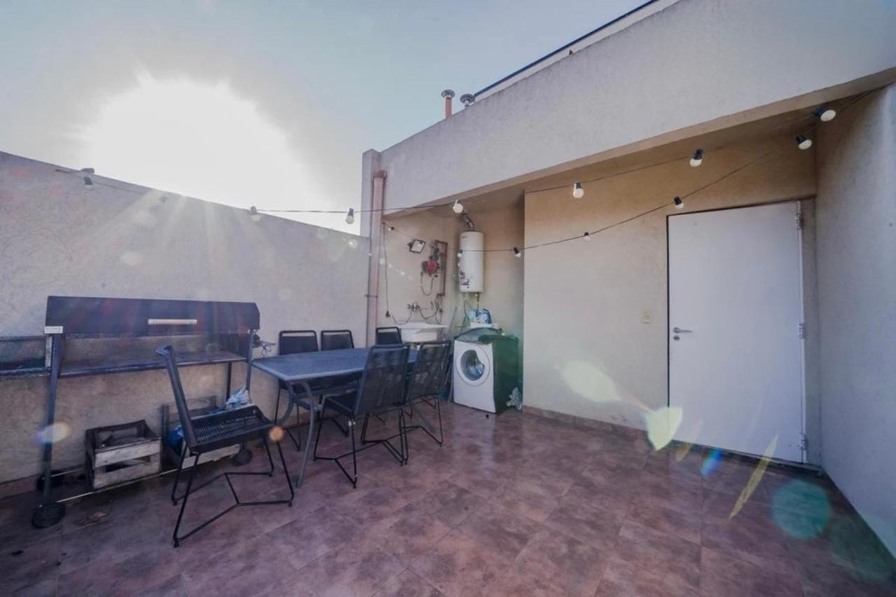 Foto de PH 3 ambientes en venta al frente Villa Devoto con balcón aterrazado, imagen 1