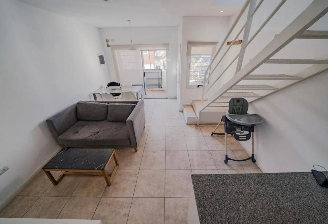 Foto de PH 3 ambientes en venta al frente Villa Devoto con balcón aterrazado, imagen 3