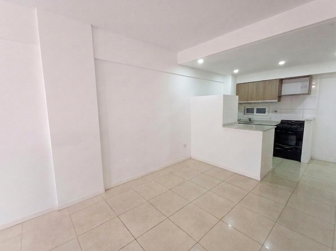 Foto de Excelente monoambiente con cochera y balcón al frente en Caballito, imagen 5
