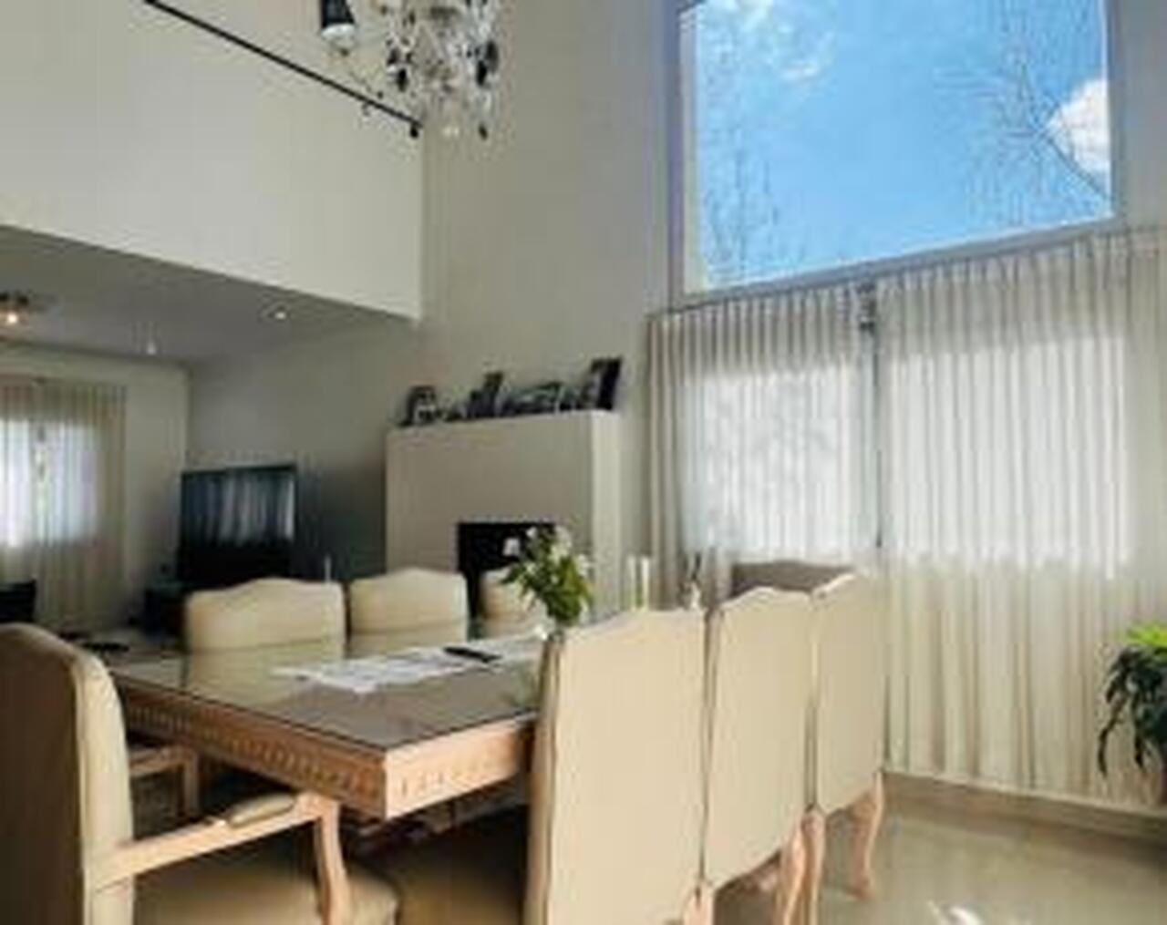 Foto de Alquiler - Casa 4 Dormitorios -c/Dep -Galeria -Parrilla -Piscina -San, imagen 1