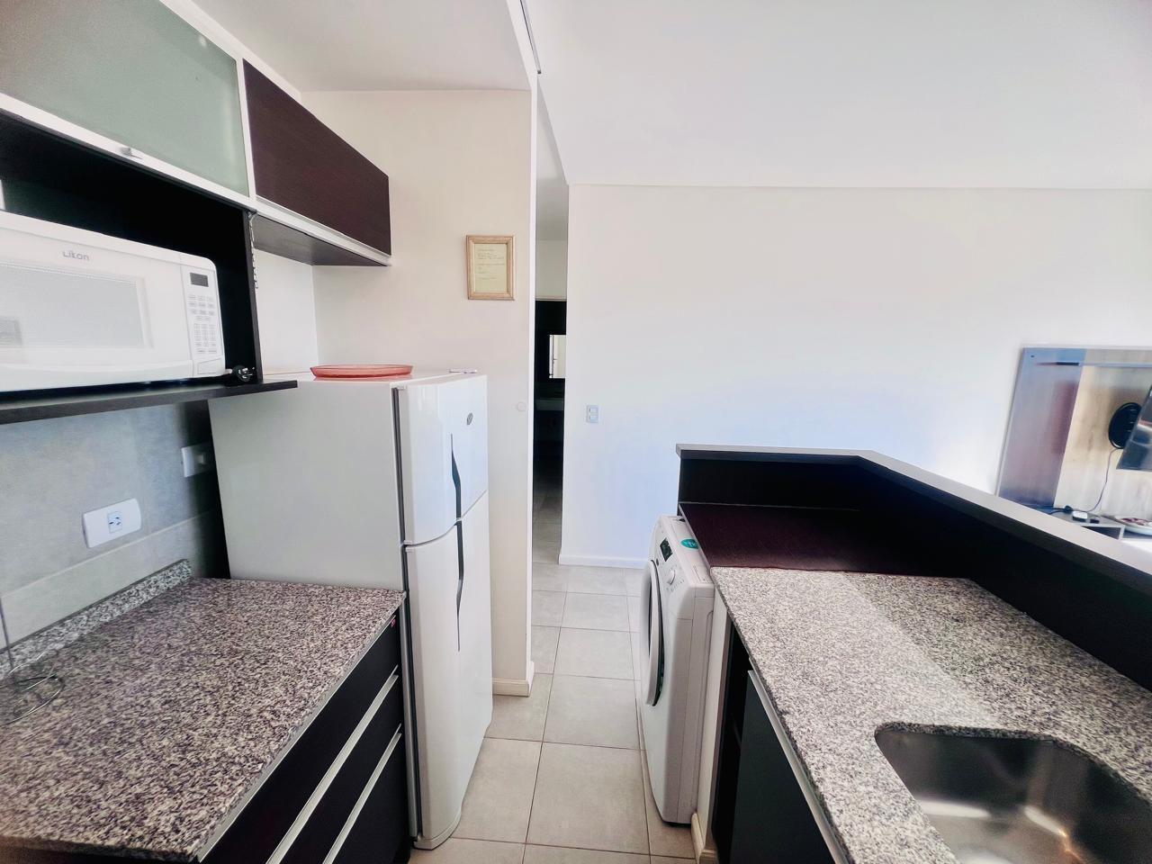 Foto de Alquiler anual - Departamento de 2 ambientes - Balcón - El Palmar, imagen 1
