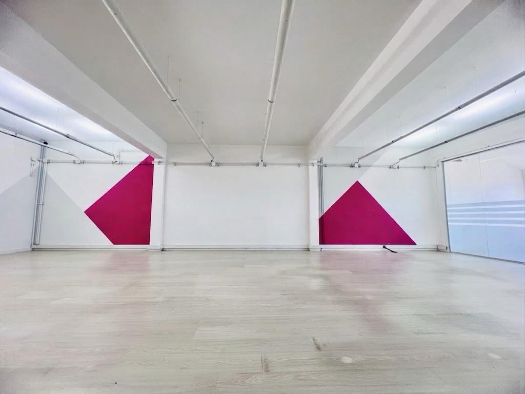 Foto de Alquiler - Oficina Comercial - 170 m2 cubiertos - Sobre Av del, imagen 2