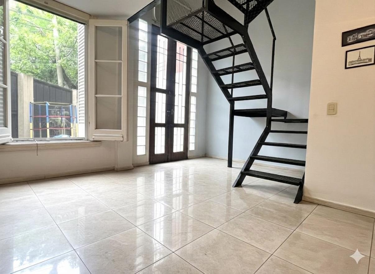 Foto de Venta Departamento 3 ambientes en PB con Patio y Cochera - Bajas, imagen 3