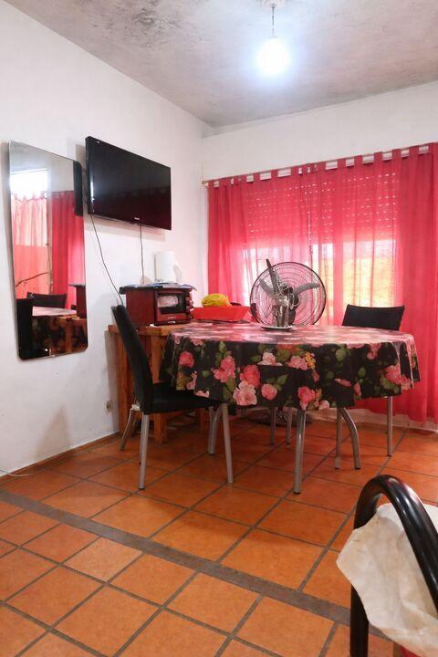 Foto de Venta PH tipo casa al frente Haedo Norte u$35.000 mas u$15.000 en cuotas, imagen 4