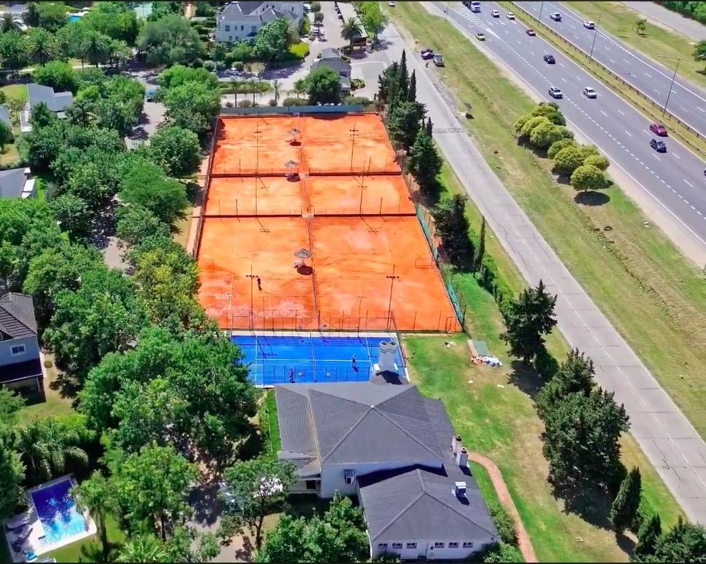 Foto de Exclusivo Lote de ~608 m² Totalmente Nivelado y Parquizado en Barrio, imagen 5
