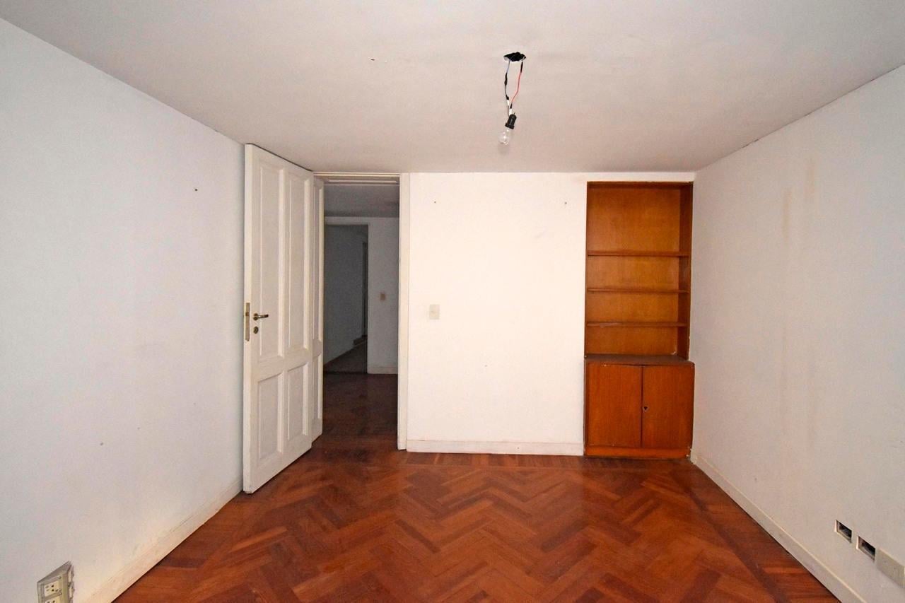 Foto de ALQUILA Departamento /OFICINA 300 m2 apto profesional 8 ambientes, imagen 2