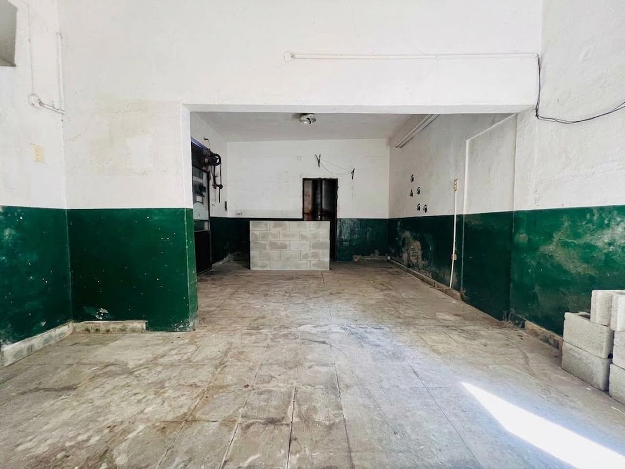 Foto de OPORTUNIDAD!! 3 Locales a reciclar en Benavides, imagen 4