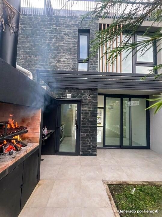 Foto de Triplex de 4 ambientes con jardín y terraza en Rincón de Milberg, imagen 1