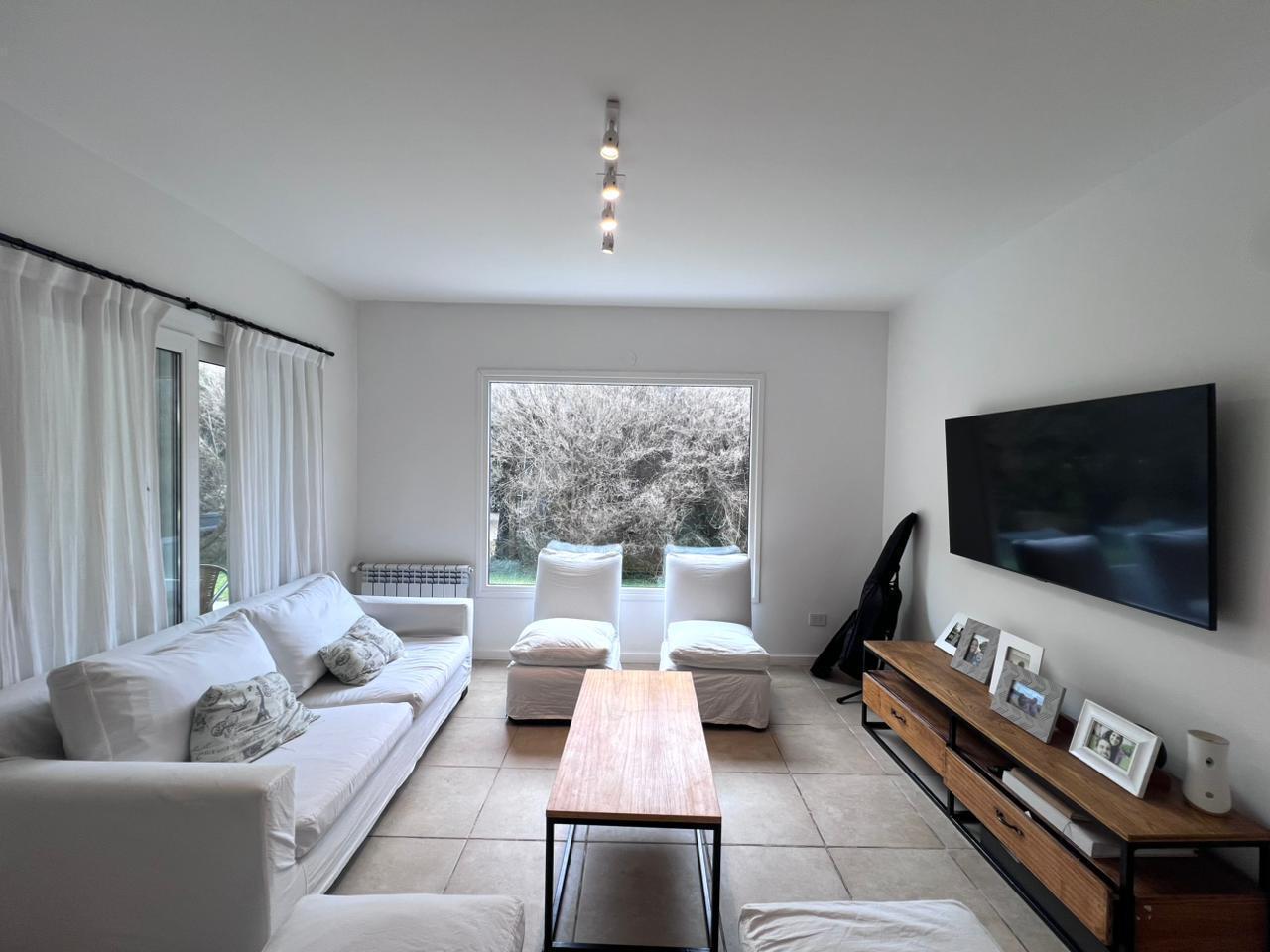 Casa una sola planta, 3 dormitorios, Galeria, Piscina, Villanueva