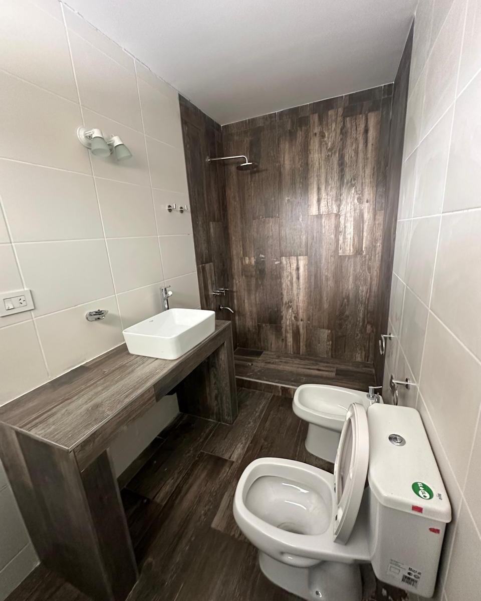 Venta Casa (Duplex) a Estrenar en Barrio Sol Andino II 2
