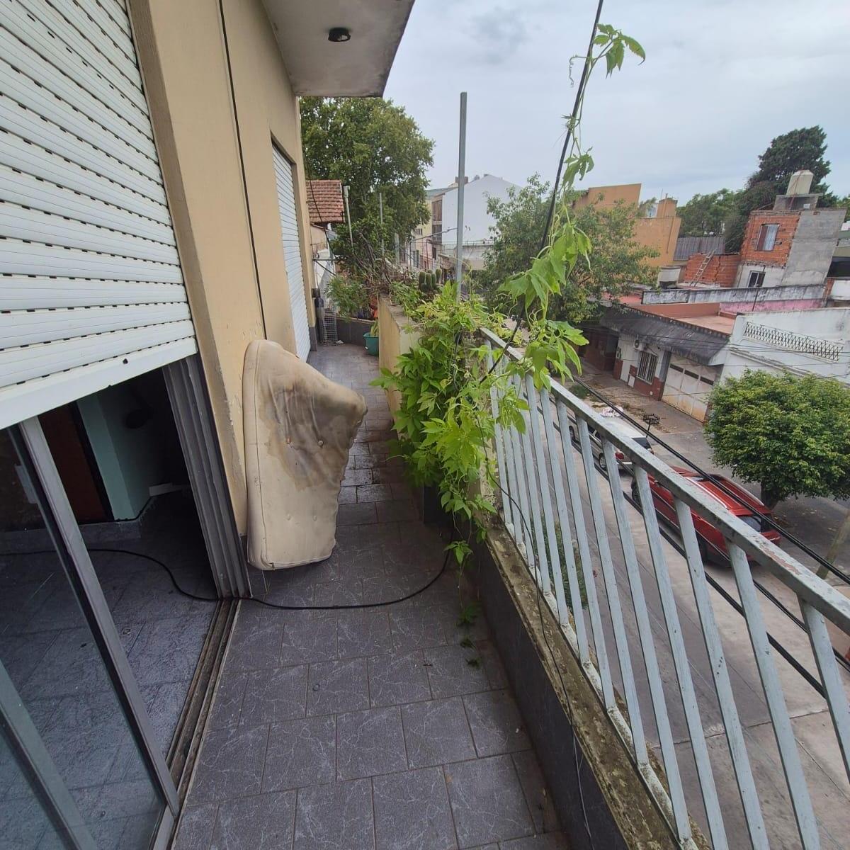 Excelente Departamento 5 Ambientes 2