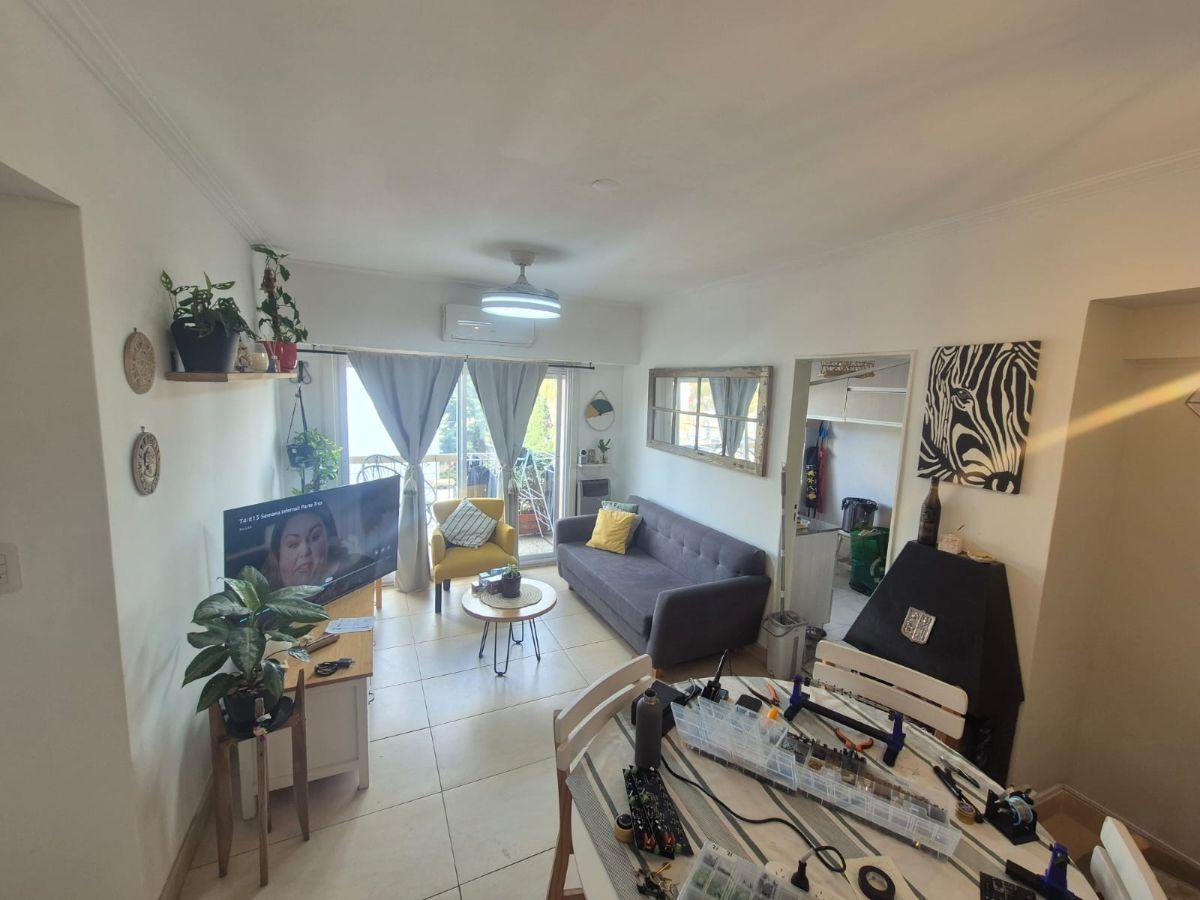 Alquiler – Departamento 3 Ambientes y Medio con Balcón | Flores / límite Caballito