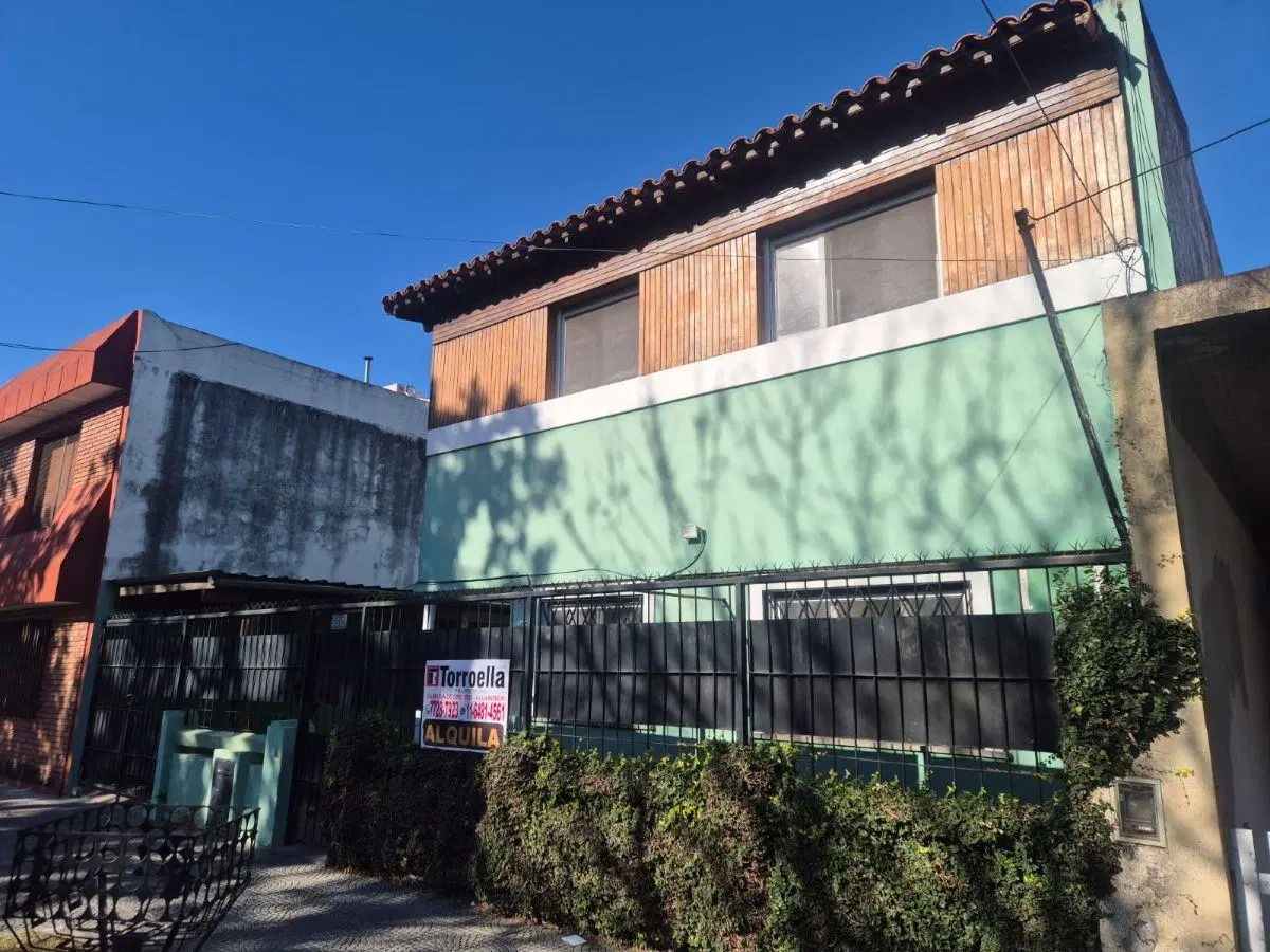 Alquiler - Casa en Esquiu, Caseros | Torroella Propiedades 2