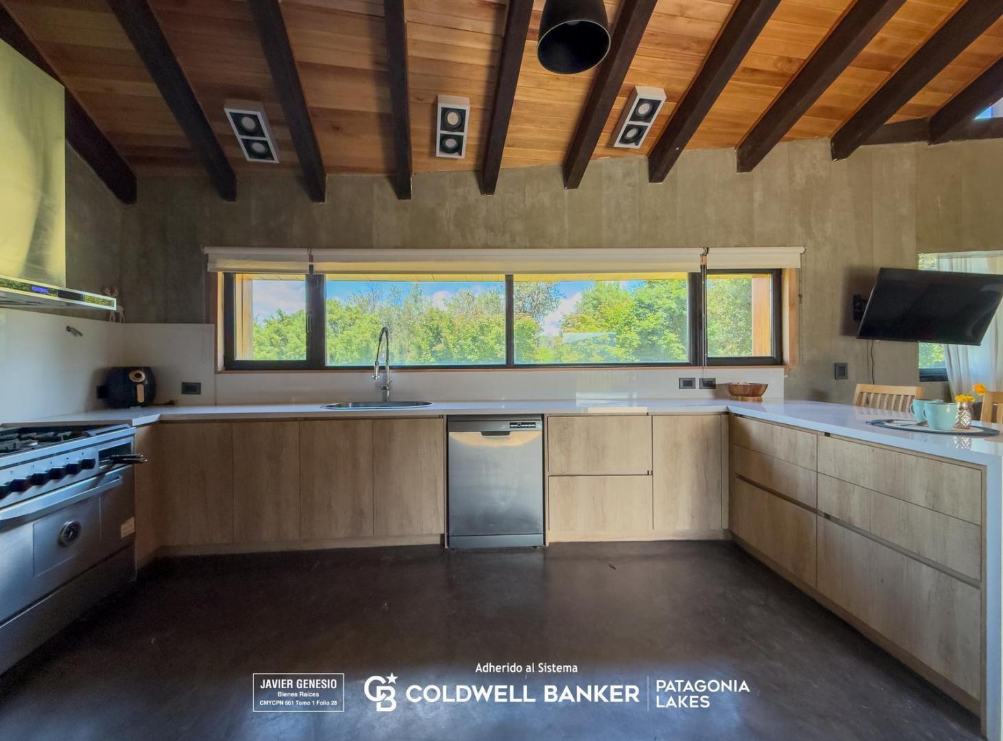 Foto de VENTA | Casa 370 m2 con pileta sobre lote de 2.100 m² Peñón de Lolog, imagen 1