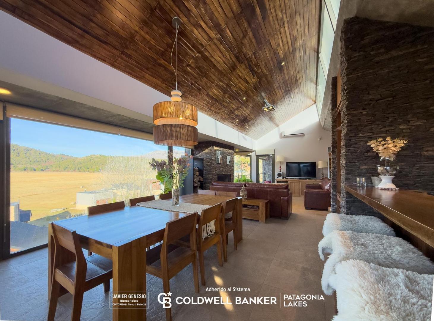 Foto de VENTA Casa Amueblada 318 m2 sobre lote de 2.178m2, Club de Campo Peñon, imagen 1