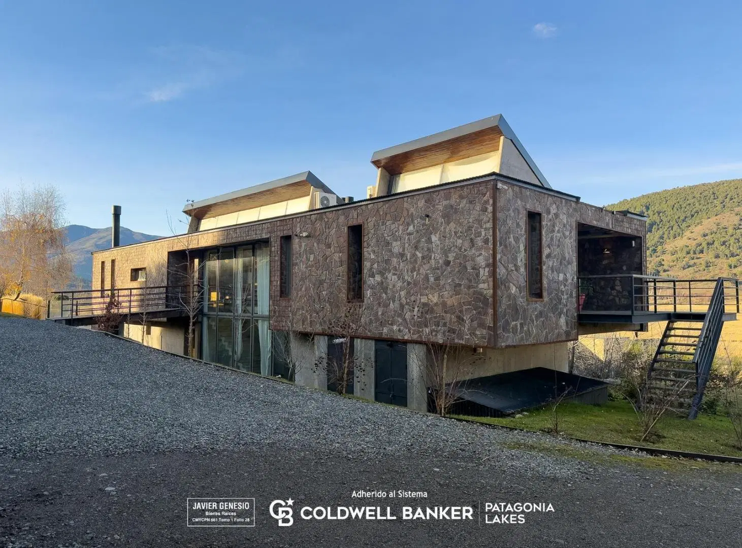 VENTA Casa Amueblada 318 m2 sobre lote de 2.178m2, Club de Campo Peñon del Lolog -S. M. de los Andes 4