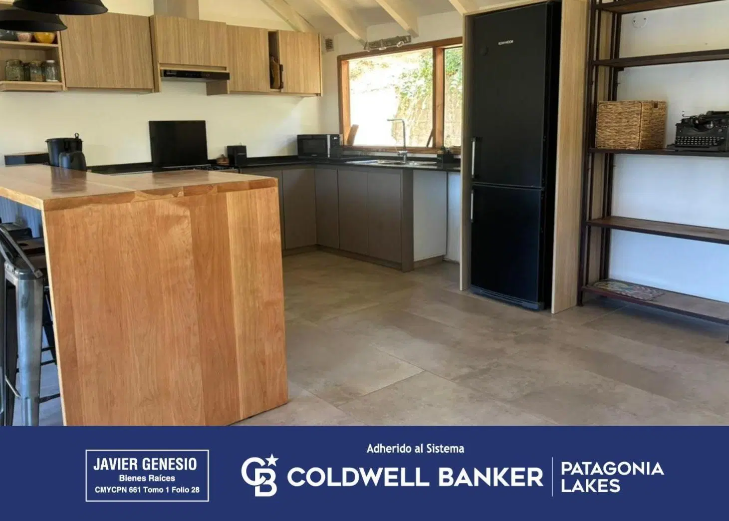 VENTA Casa 200m2, en excelente ubicación, Barrio Altos del Sol, en San Martin de los Andes. 2