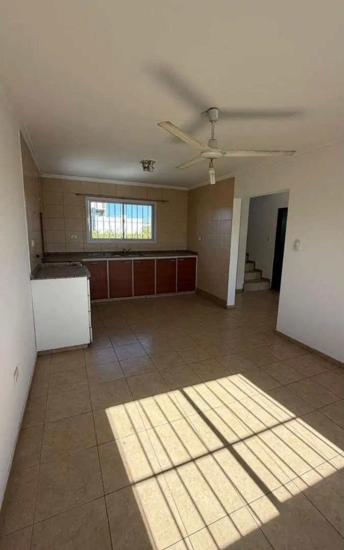 TRÍPLEX EN VENTA | NUEVO URCA 4