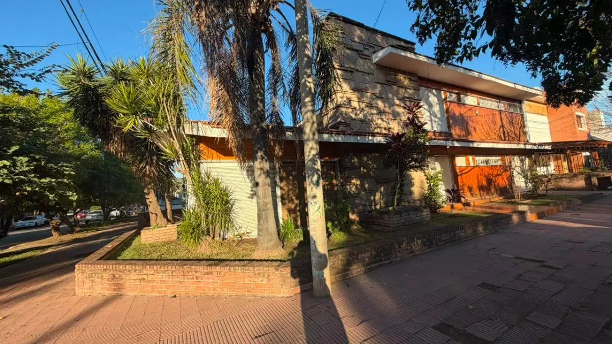 Casa de 3 Dormitorios en venta en Barrio Juniors 4