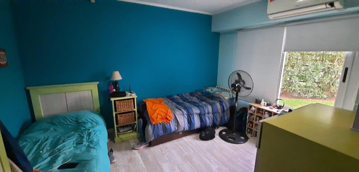 Foto de URGENTE!!! CASA EN VENTA en Barrio LOS HORNEROS!! ACEPTA PERMUTA, imagen 4