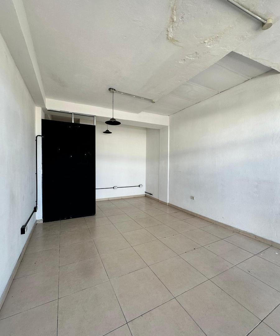 Foto de Local comercial sobre Ruta 38 La Falda, imagen 3