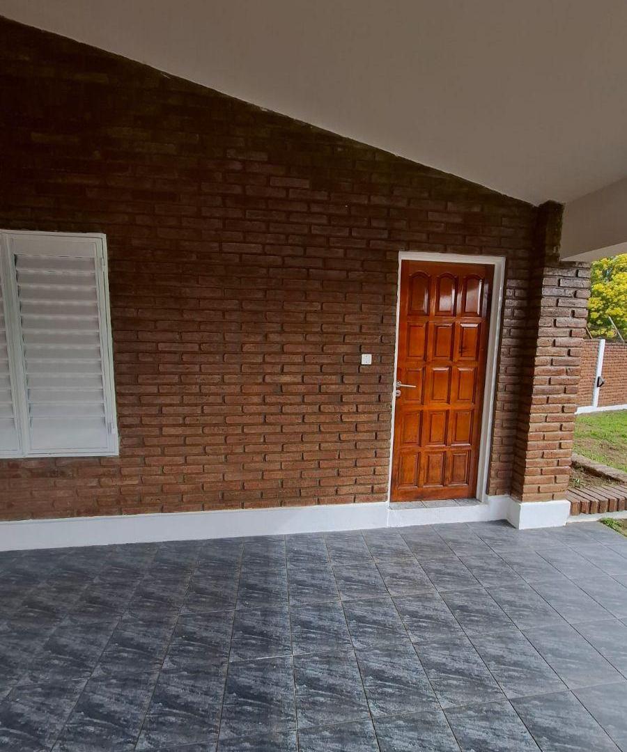 Foto de Casa de 2 dormitorios en alquiler anual. Barrio Santa Rita del Lago., imagen 1