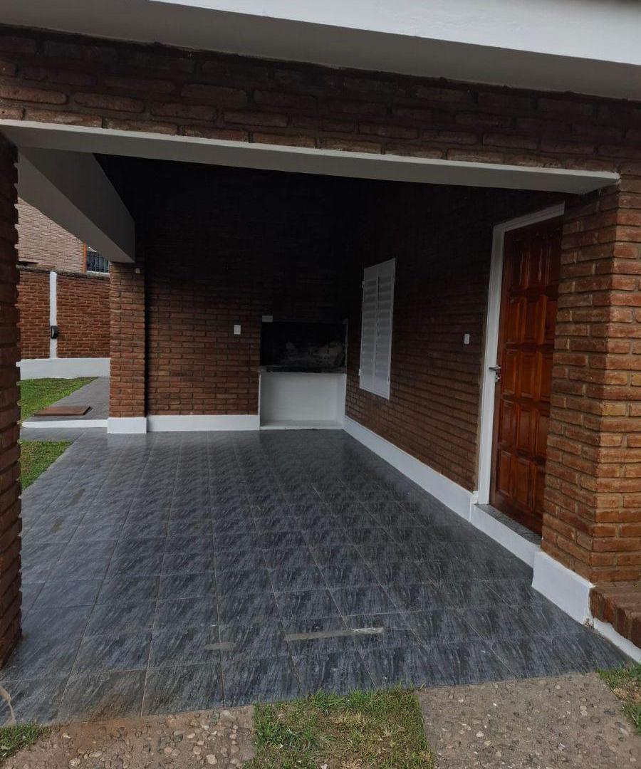 Foto de Casa de 2 dormitorios en alquiler anual. Barrio Santa Rita del Lago., imagen 3