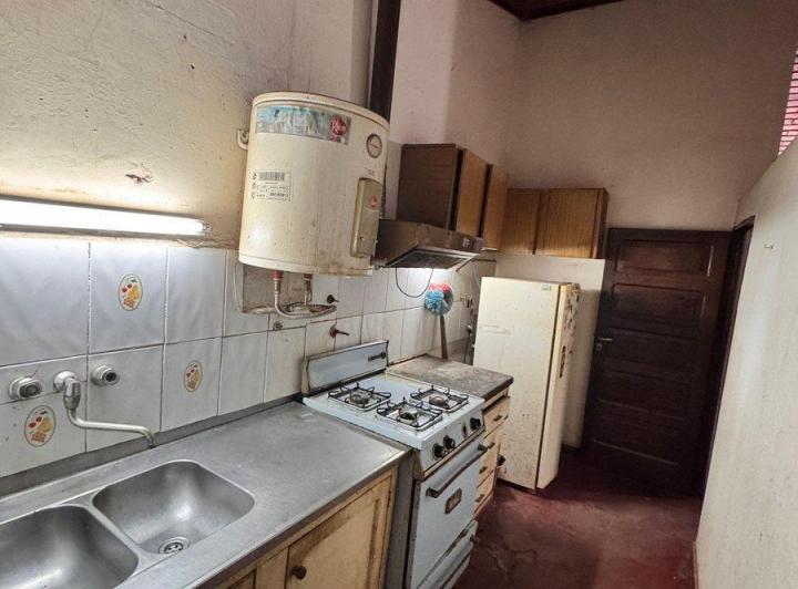 CASA EN VENTA EN BARRIO PANDO, ZONA SUR GOYA 3