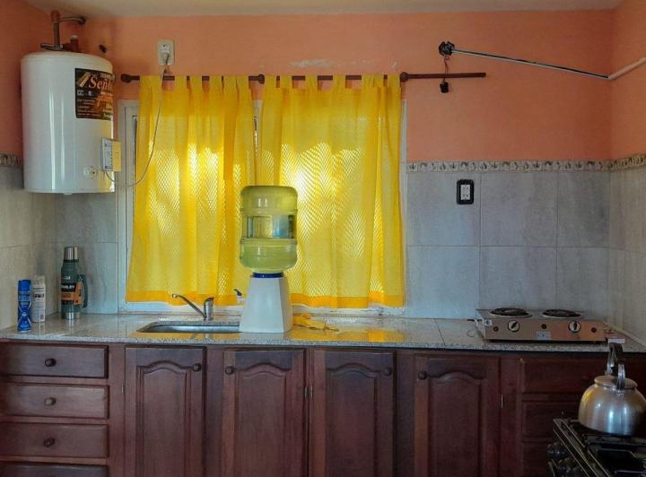 CASA 3 AMBIENTES EN VENTA BARRIO SANTA CLARA GOYA 5