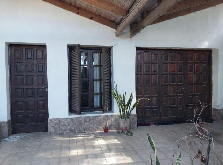 CASA EN VENTA EN ZONA SUR DE GOYA 4