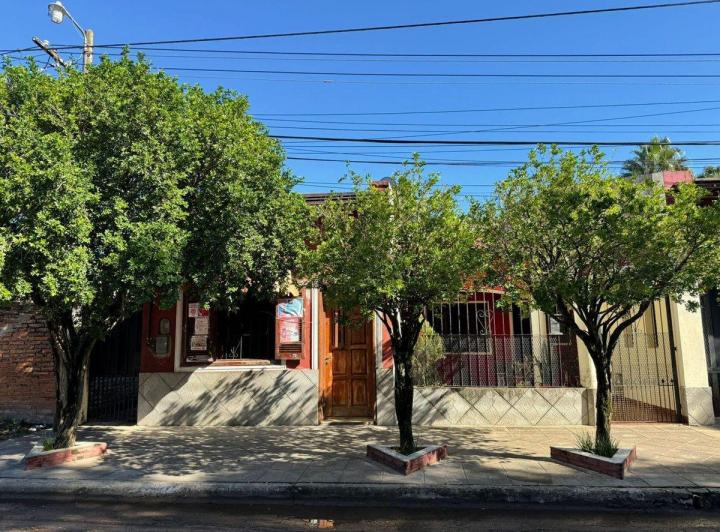 CASA 7 AMBIENTES EN VENTA GOYA CORRIENTES 1