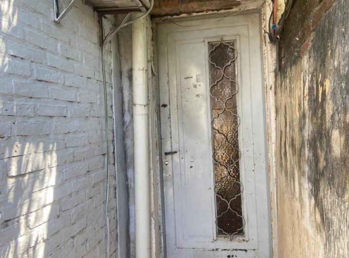 Casa en Venta a Restaurar, Colon 1846 4