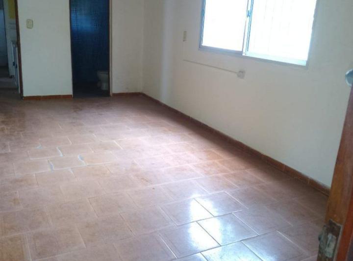 CASA 3 AMBIENTES EN LAVALLE CORRIENTES 5