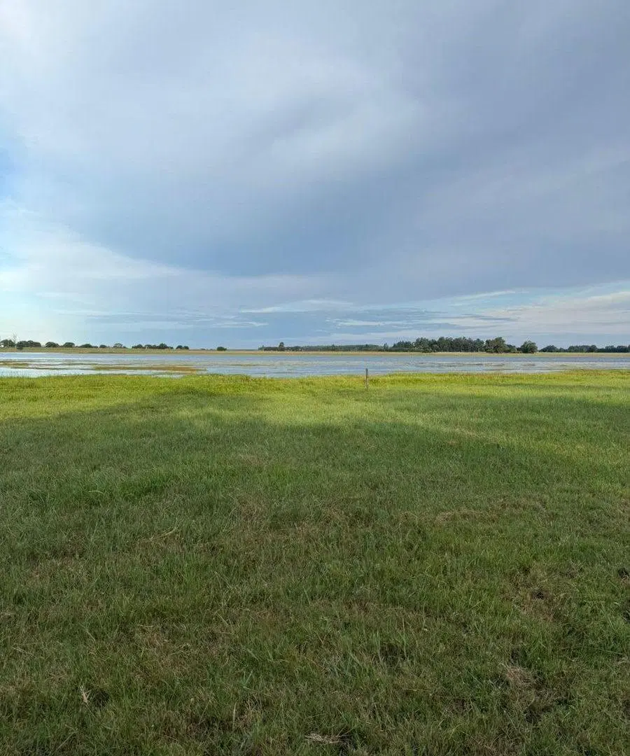 Lote en venta 8.700 m2 ubicado sobre Laguna Pucu 3
