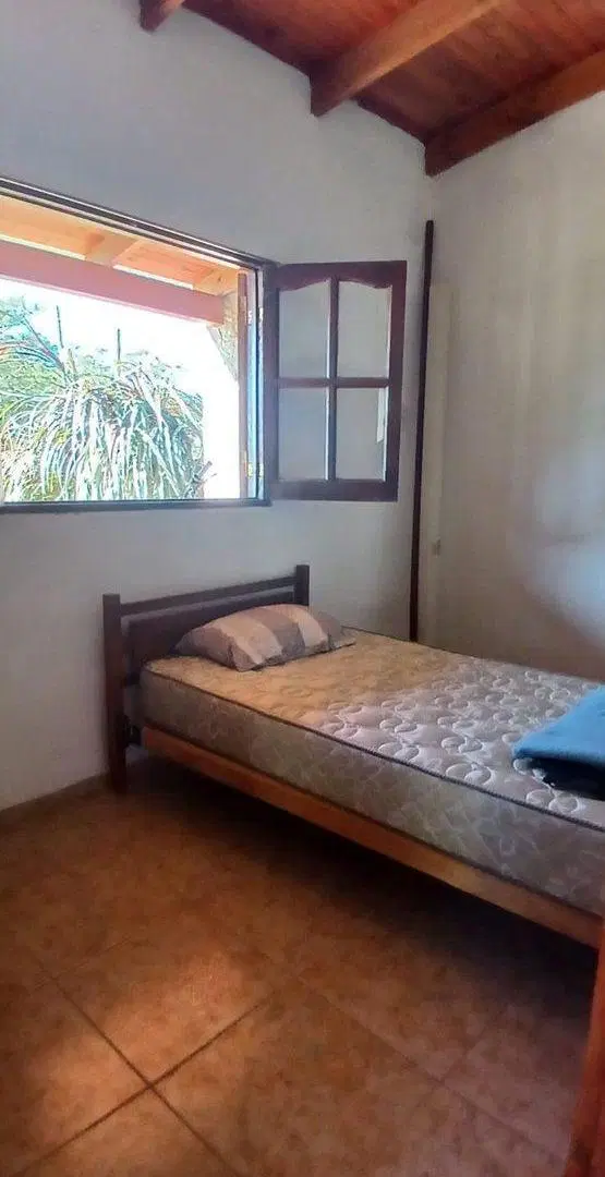 CASA EN ALQUILER 3 AMBIENTES CAROLINA CORRIENTES 2