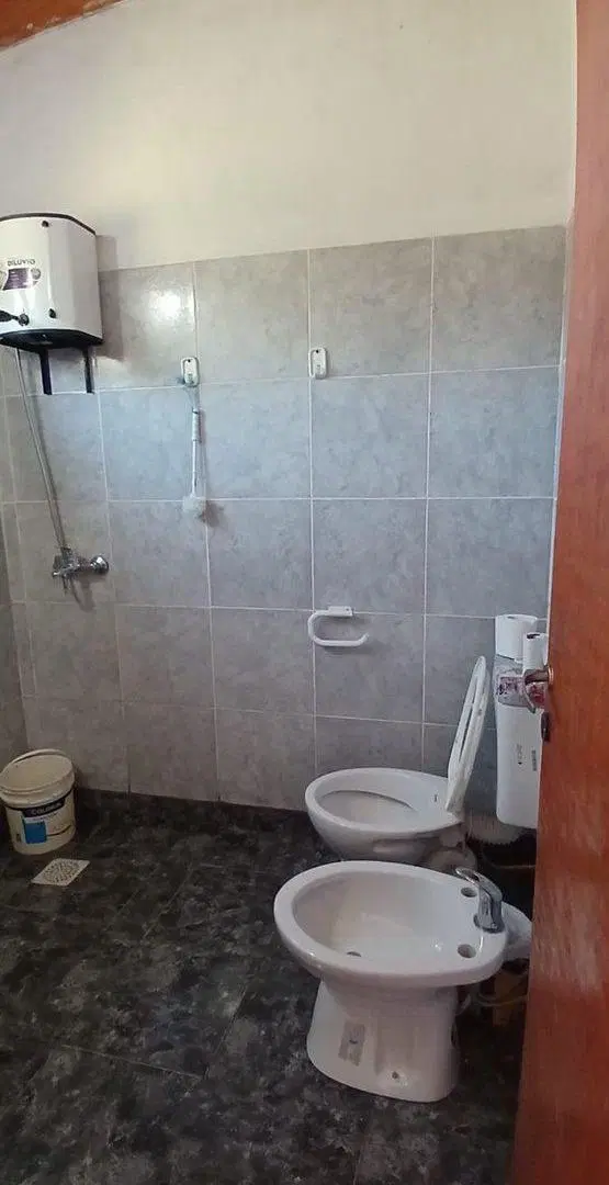 CASA EN ALQUILER 3 AMBIENTES CAROLINA CORRIENTES 4