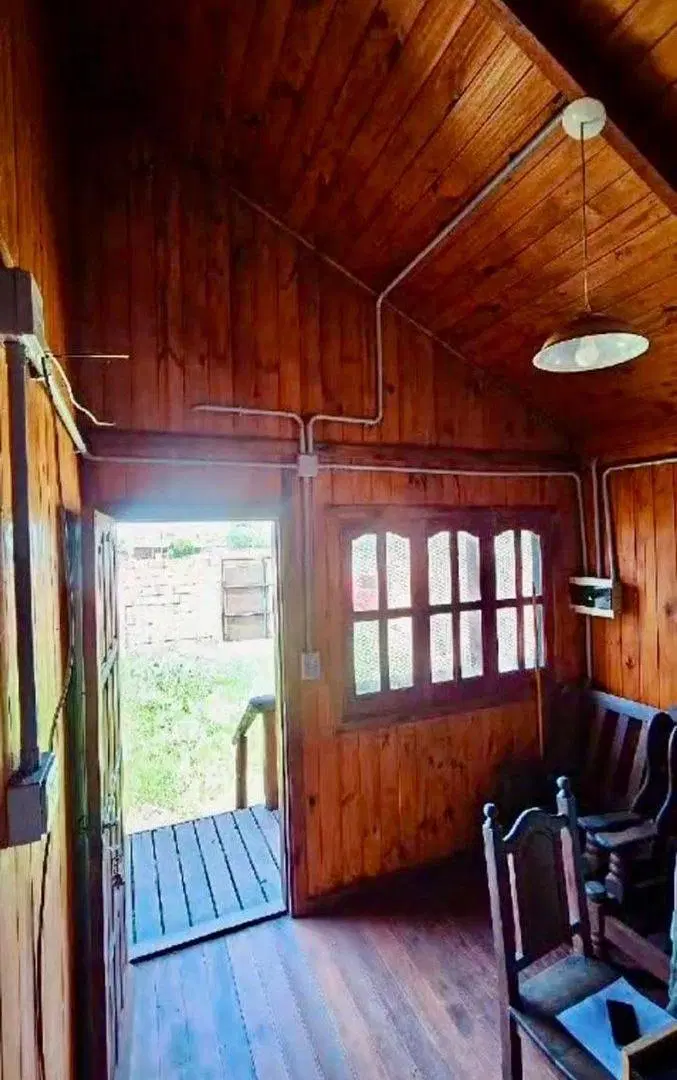 CABAÑA EN VENTA, SOBRE RUTA 27 3